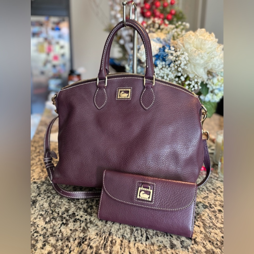 Dooney Bourke Satchel With Matching Wallet